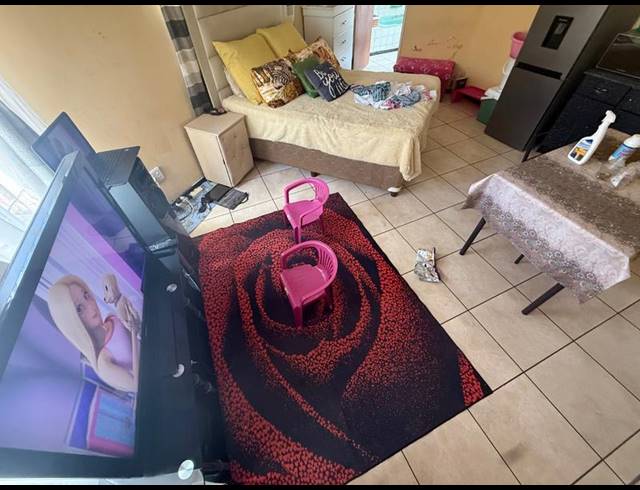 7 BEDROOM HOUSE FOR SALE IN VANDERBIJLPARK CW 2